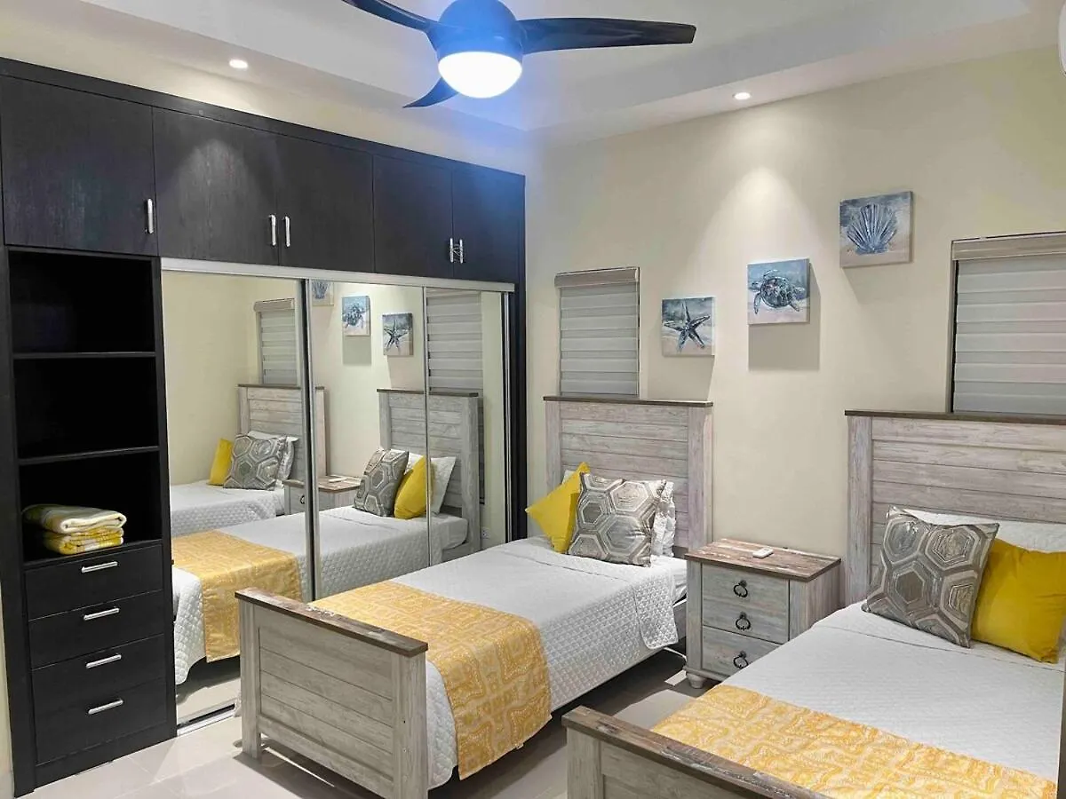 Sincere Oasis - 3Br King Bed Infinity Pool Villa Ocho Rios
