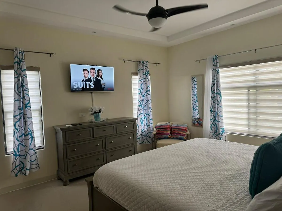 别墅 奥乔里奥斯Sincere Oasis - 3Br King Bed Infinity Pool别墅